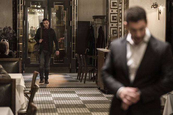 Ransom - A Free Man in Paris - Do filme