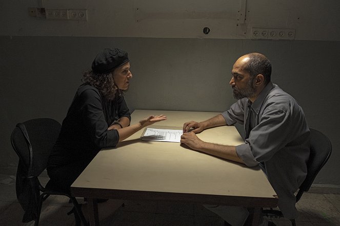 A mi fiaink - Chapter 6: Acceptance of Silence - Filmfotók - Ruba Blal, Shlomi Elkabetz