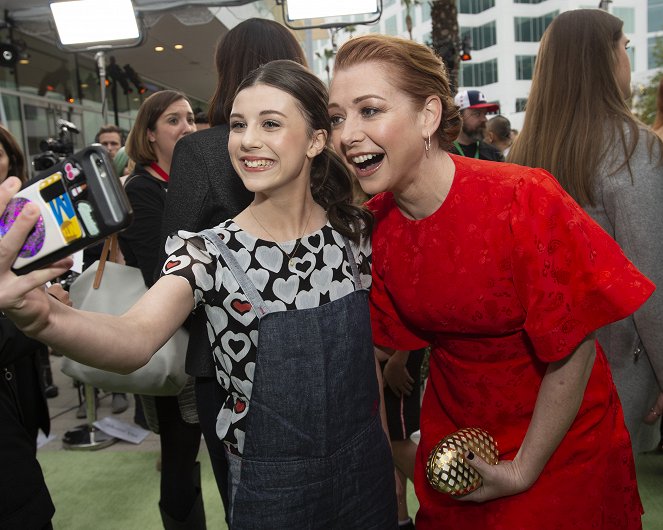 Kim Possible - Tapahtumista - Premiere of the live-action Disney Channel Original Movie “Kim Possible” at the Television Academy of Arts & Sciences on Tuesday, February 12, 2019 - Alyson Hannigan