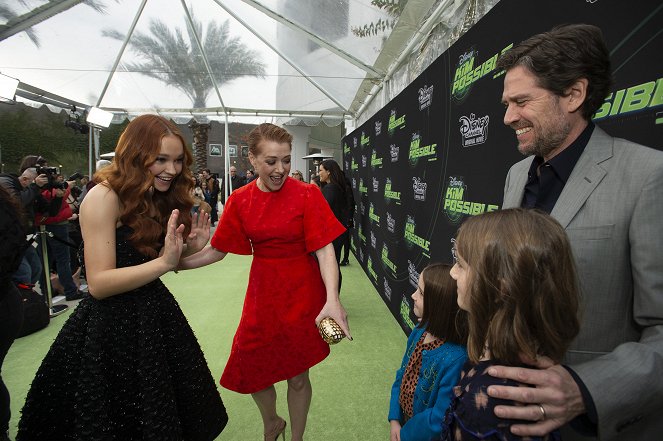 Kim Possible - Tapahtumista - Premiere of the live-action Disney Channel Original Movie “Kim Possible” at the Television Academy of Arts & Sciences on Tuesday, February 12, 2019 - Sadie Stanley, Alyson Hannigan