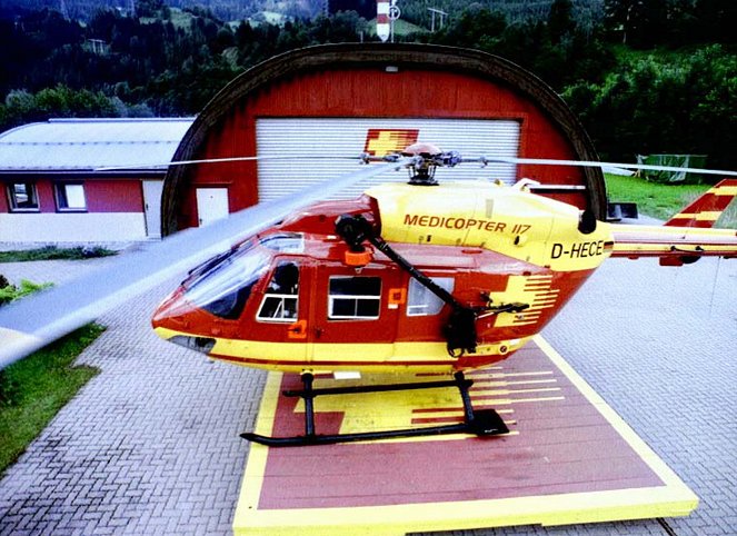 Medicopter 117 - Jedes Leben zählt - Inferno ohne Ausweg - Van film