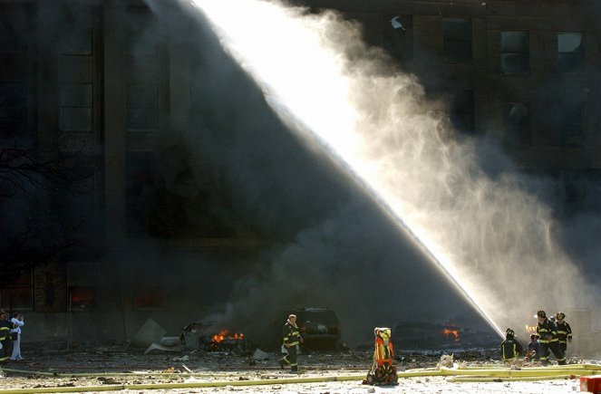 11. září: Letadlo, které narazilo do Pentagonu - Z filmu