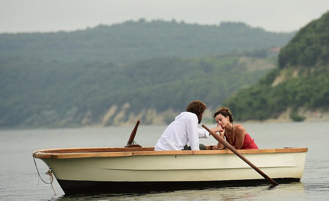 My Sweet Lie - Episode 11 - Photos - Aslı Bekiroğlu