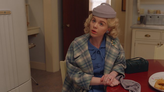 The Marvelous Mrs. Maisel - Season 2 - Mid-way to Mid-town - Photos