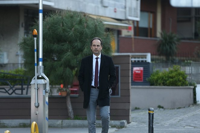 Gülperi - Episode 26 - Photos - Timuçin Esen