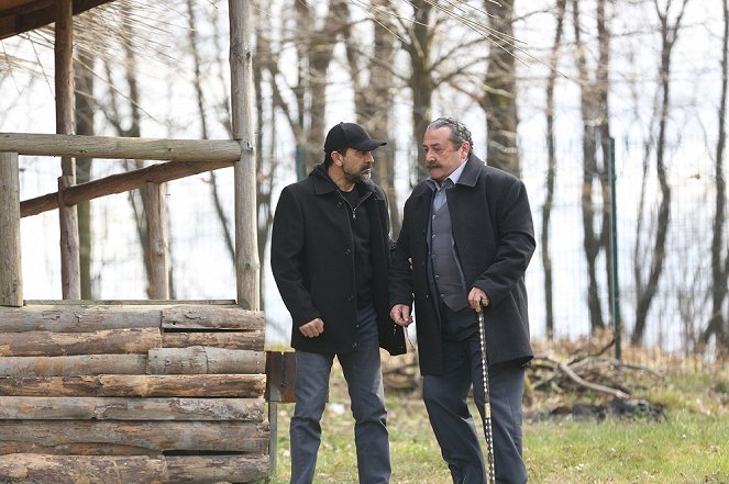 Gülperi - Episode 27 - Z filmu - Erkan Bektaş, Tarık Papuçcuoğlu