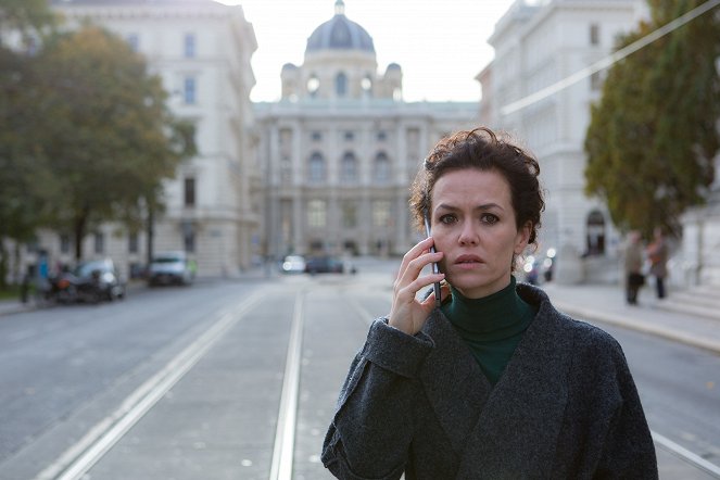 Vienna Confidential - Photos - Melika Foroutan