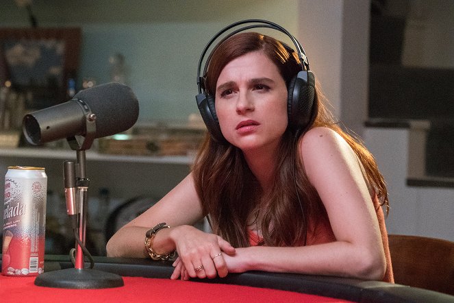 You're the Worst - Season 4 - This is Just Marketing - Photos - Aya Cash