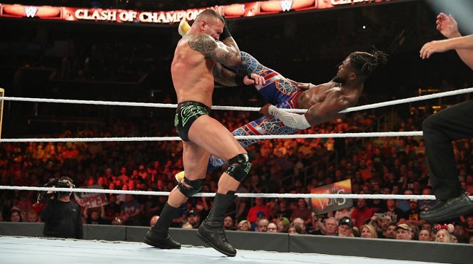 WWE Clash of Champions - Photos - Randy Orton, Kofi Sarkodie-Mensah