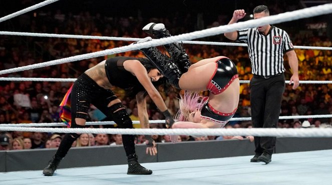 WWE Clash of Champions - Filmfotók - Daria Berenato, Lexi Kaufman