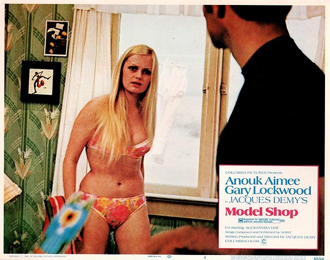 Model Shop - Lobby karty - Alexandra Hay