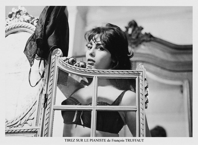 Shoot the Piano Player - Lobby Cards - Michèle Mercier
