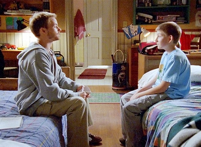 Malcolm in the Middle - Season 6 - Buseys Take a Hostage - Photos
