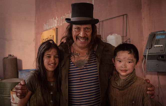 Bullets of Justice - Dreharbeiten - Dara Kandi, Danny Trejo, Vei Fan Li