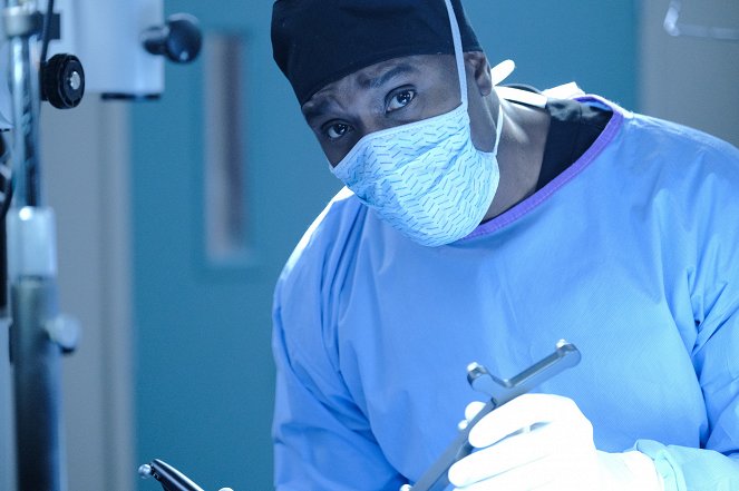 Atlanta Medical - Season 3 - Von Asche zu Asche - Filmfotos - Malcolm-Jamal Warner