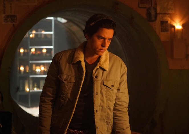 Riverdale - Ötvenedik fejezet: Amerikai álmok - Filmfotók - Cole Sprouse