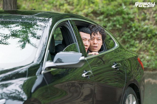 Lawless Lawyer - Lobby Cards