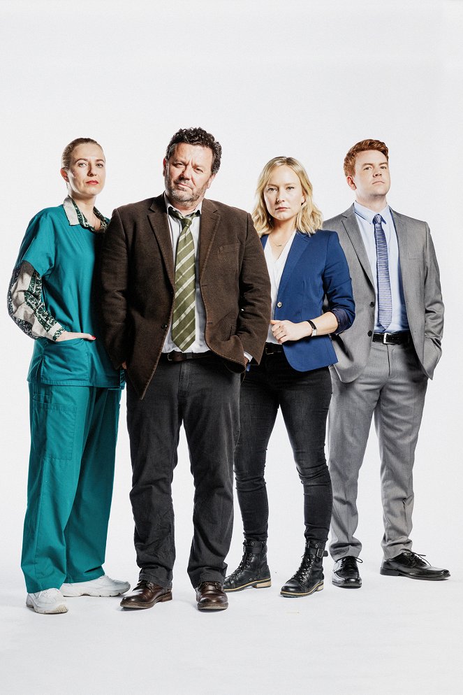 Brokenwood – Mord in Neuseeland - Season 4 - Werbefoto - Cristina Serban Ionda, Neill Rea, Fern Sutherland
