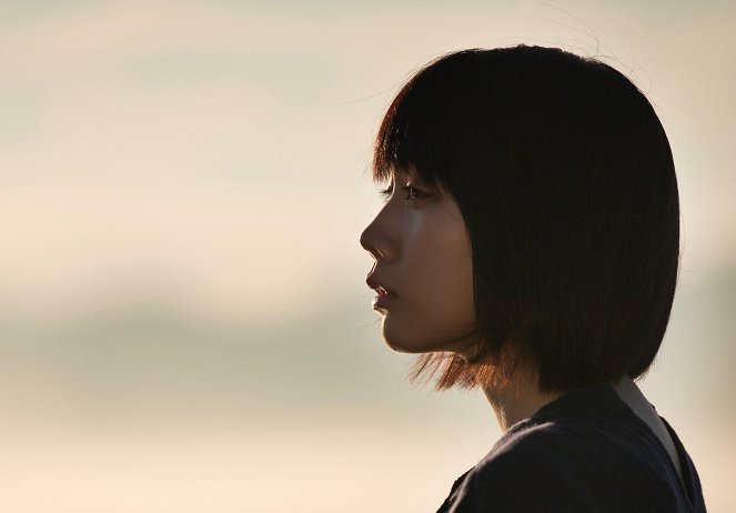 Mio on the Shore - Van film - 松本穂香