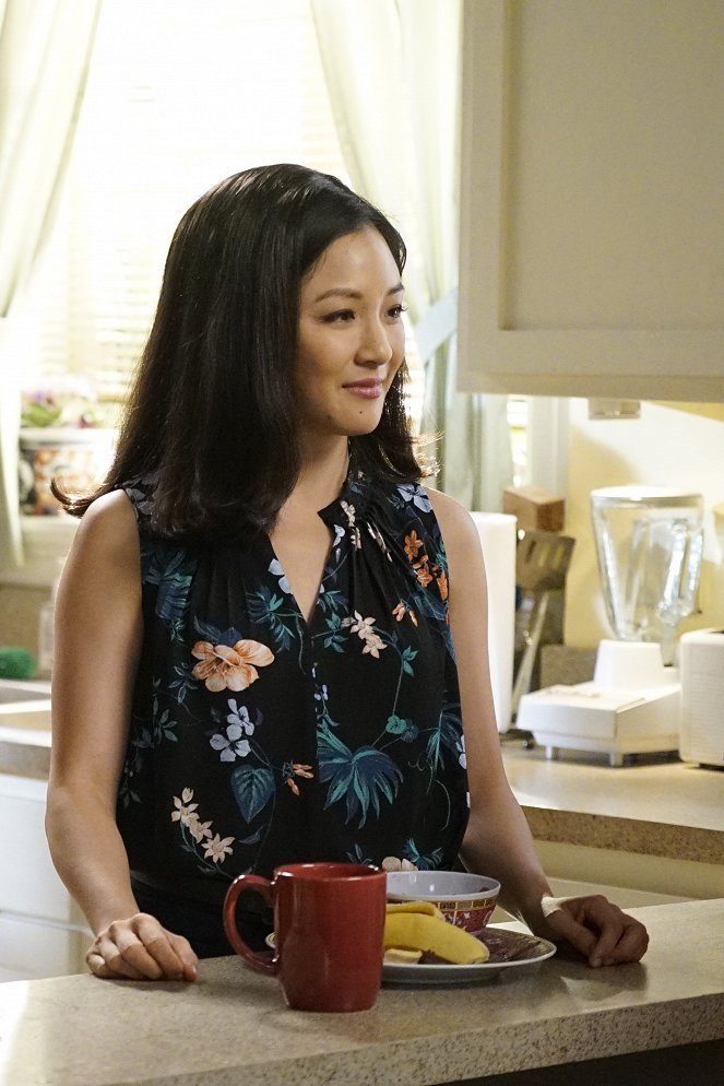 Fresh Off the Boat - Season 6 - Help Unwanted? - Photos - Constance Wu