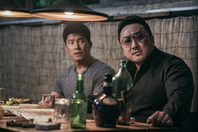 El gángster, el policía y el diablo - De la película - Moo-yeol Kim, Dong-seok Ma