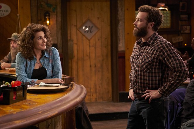 The Ranch - I've Come to Expect It from You - Filmfotos - Debra Winger, Danny Masterson