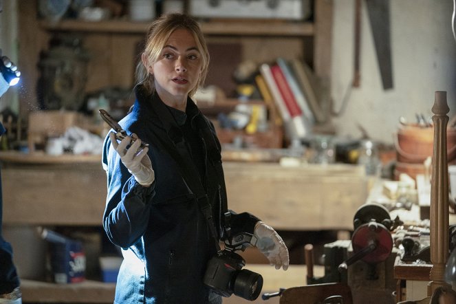 NCIS: Naval Criminal Investigative Service - Season 17 - Out of the Darkness - Photos - Emily Wickersham