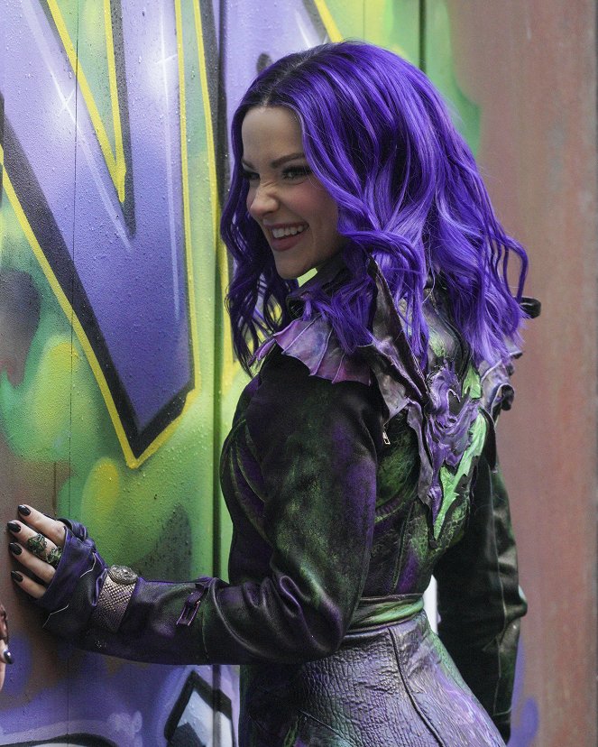 Descendants 3 - Van film - Dove Cameron