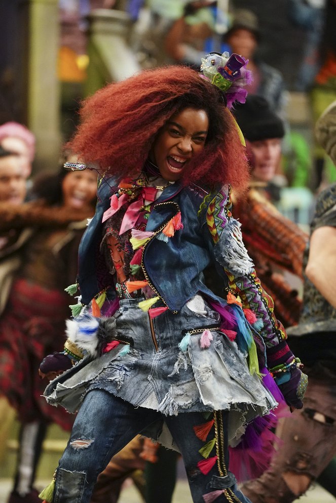 Descendants 3 - Photos