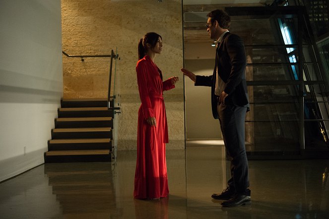 Daredevil - Regrets Only - Photos - Elodie Yung, Charlie Cox