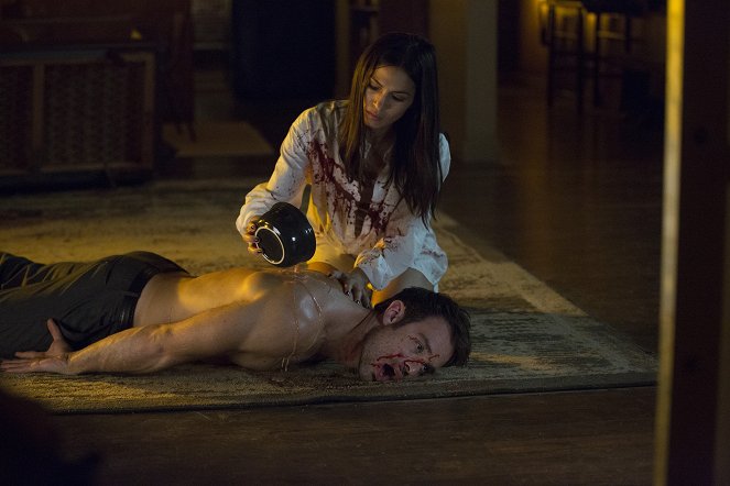 Daredevil - Seven Minutes in Heaven - Photos - Elodie Yung, Charlie Cox