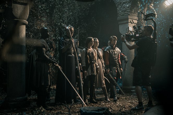 La Princesse enchantée - Tournage - Pius Okaba, Roman Zach, Eliška Křenková, Natalia Germani, Marek Lambora, Pavel Kopp