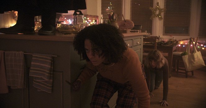 Navidad Sangrienta - De la película - Aleyse Shannon, Imogen Poots