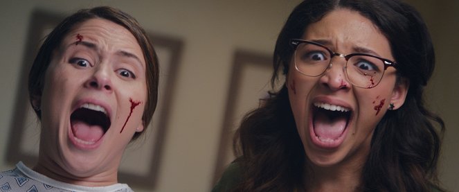 Snatchers - Filmfotos - Mary Nepi, Gabrielle Elyse