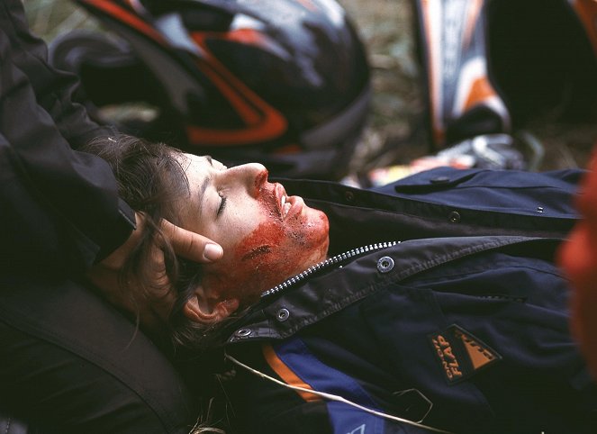 Medicopter 117 - Jedes Leben zählt - Blinder Alarm - Photos - Julia Cencig