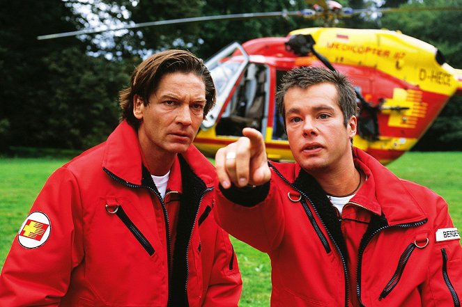 Medicopter 117 - Jedes Leben zählt - Season 2 - Knockout - Filmfotos - Rainer Grenkowitz, Georg Staudacher