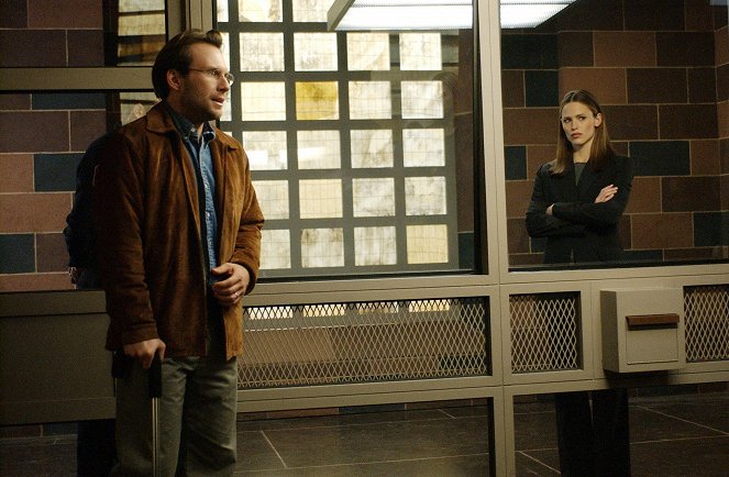Alias - Season 2 - Endgame - Photos - Christian Slater, Jennifer Garner