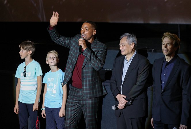 Gemini Man - Events - "Gemini Man" Budapest fan screening, at Cinema City Arena on September 25, 2019 in Budapest, Hungary - Will Smith, Ang Lee, Jerry Bruckheimer