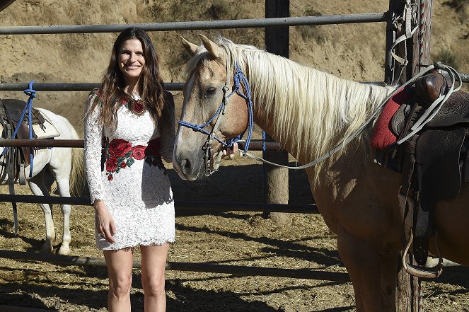 Bless This Mess - Season 2 - Tapahtumista - 20th Century Fox Television TCA Studio Day for ABC’s “Bless This Mess” at Sunset Ranch Hollywood on July 28, 2019 in Hollywood, California - Lake Bell