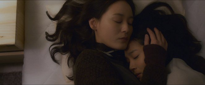 Gyejeolgwa gyejeol sai - Z filmu - Yeong-jin Lee, Hye-ri Yoon