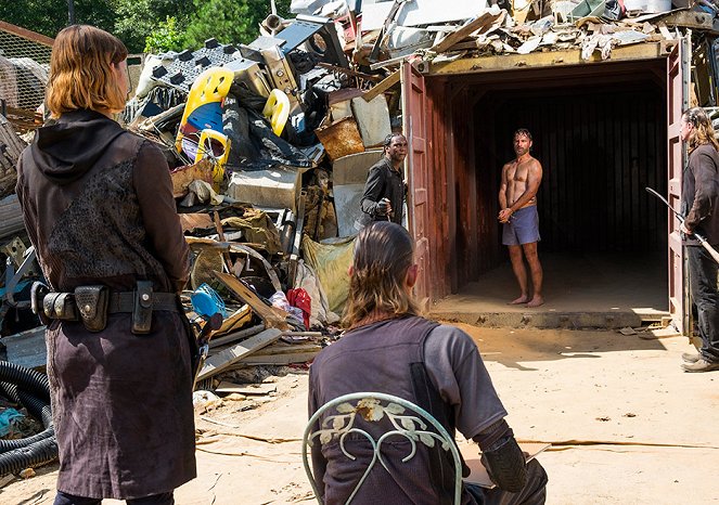 The Walking Dead - Most van utána - Filmfotók - Andrew Lincoln