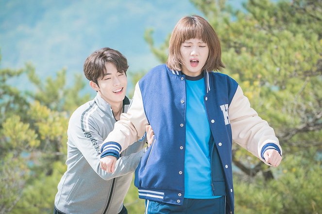 Weightlifting Fairy Kim Bok Joo - Van film