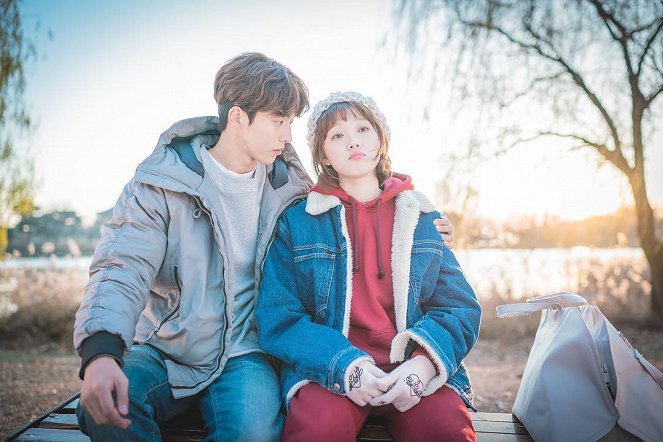 Weightlifting Fairy Kim Bok Joo - Van film