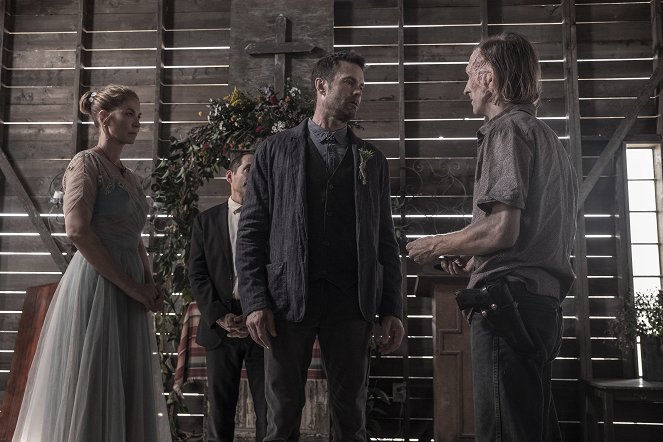 Fear the Walking Dead - Am Ende - Filmfotos - Jenna Elfman, Garret Dillahunt, Austin Amelio