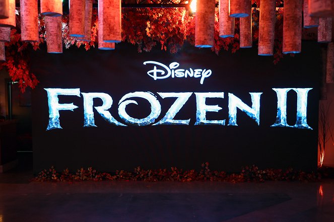 Frozen 2: O Reino do Gelo - De eventos - Frozen Fan Fest Product Showcase at Casita Hollywood on October 02, 2019 in Los Angeles, California