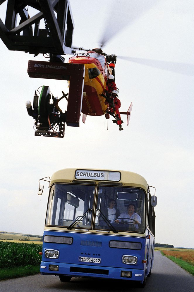 Medicopter 117 - Série 2 - Smrtící autobus - Z filmu - Robert Grober, Manfred Schmid