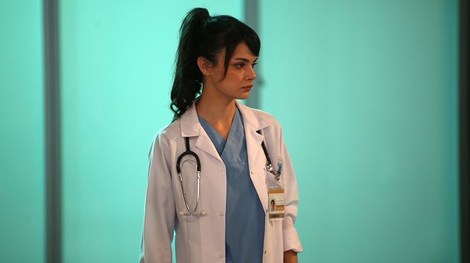 Mucize Doktor - Episode 2 - Van film - Sinem Ünsal