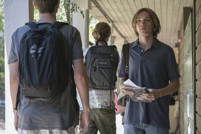 Looking for Alaska - Famous Last Words - Photos - Charlie Plummer