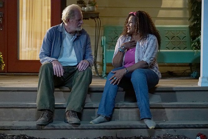 Bless This Mess - Phase Two - Filmfotók - Ed Begley Jr., Pam Grier