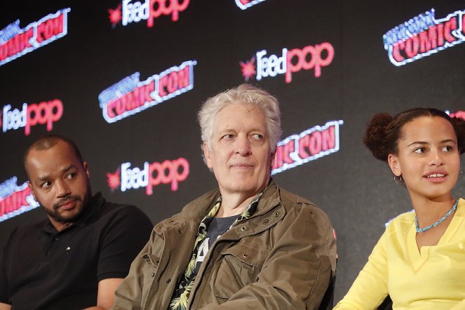 Emergence - Events - The cast of ABC’s character-driven genre thriller, “Emergence,” attend 2019 New York Comic-Con